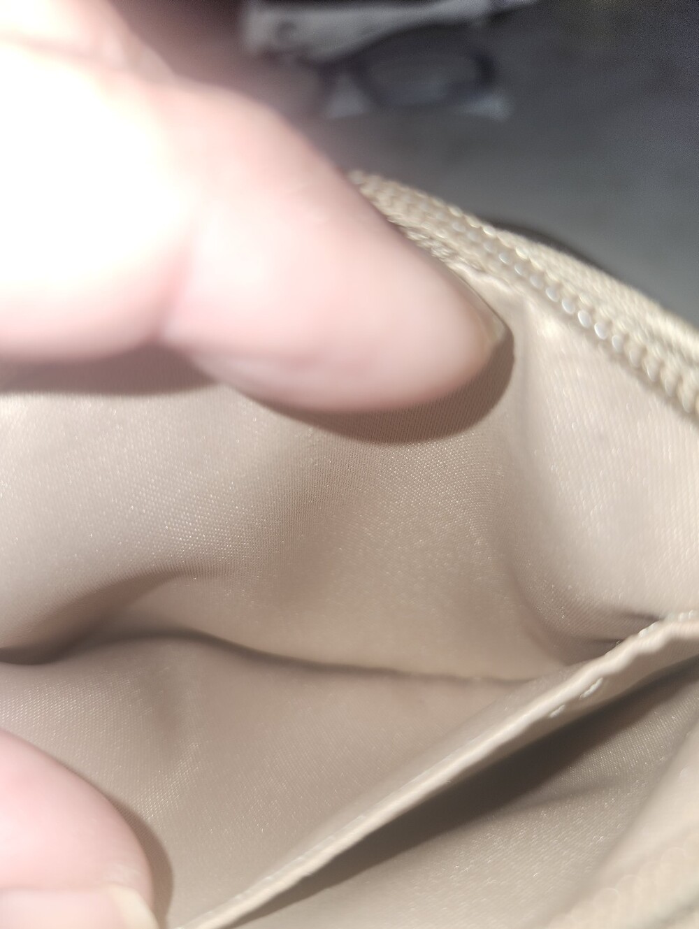 Coach Poppy Signature Jacquard Wristlet - Picture 5 of 9